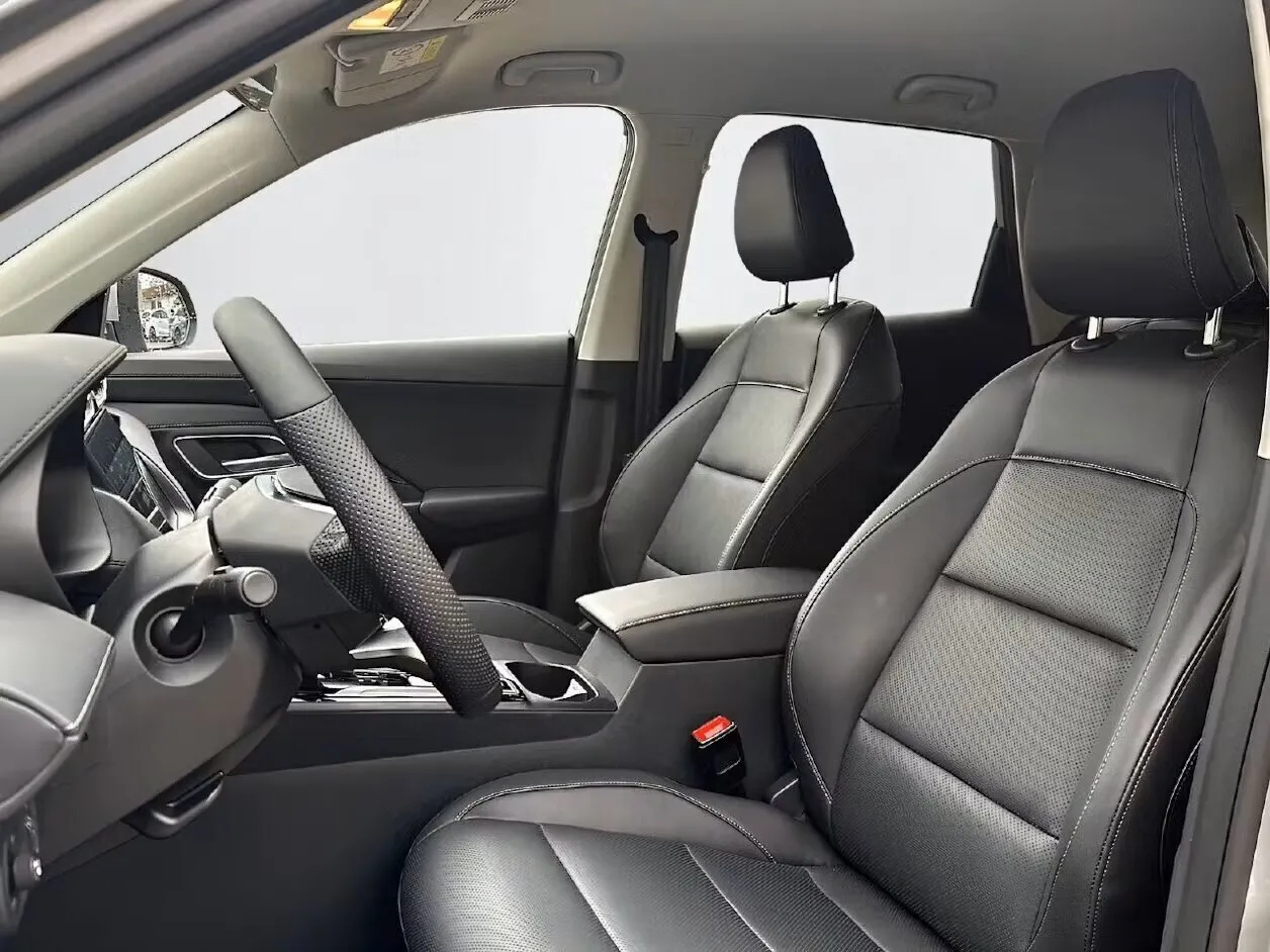 Foto MG ZS 1.5 HYBRID LUXURY SUNROOF *SENZA OBBLIGO DI FINANZIAMENTO*
